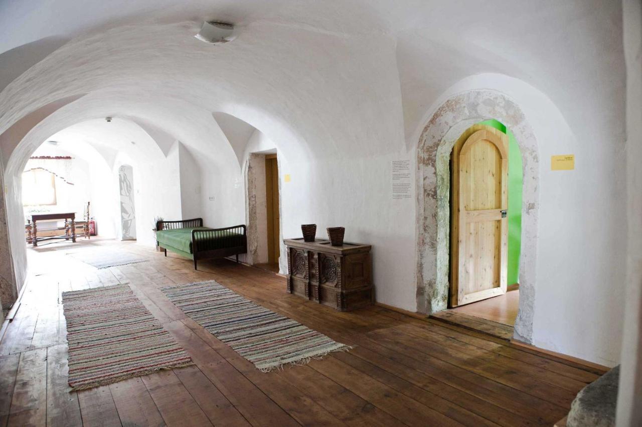 Romedihof Backpacker Hostel Karrösten Esterno foto